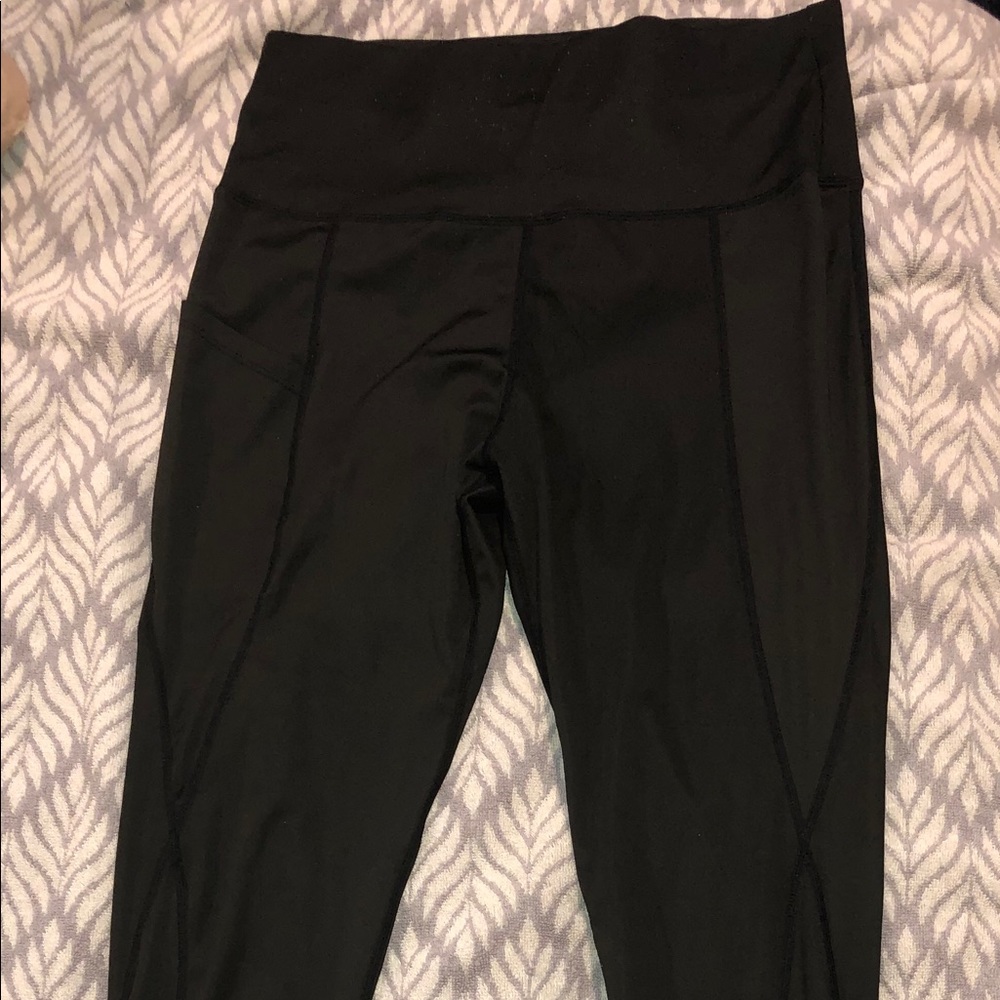 Amazon: super high waisted one pocket leggings fits like a US large never worn